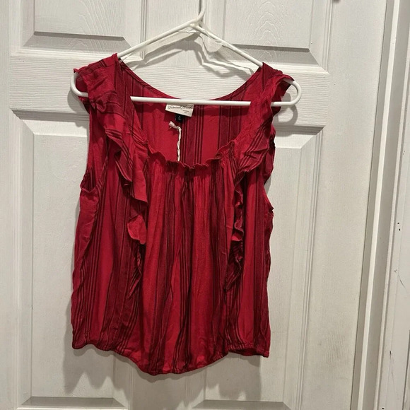Universal Thread Women's Flutter Sleeveless Cropped Top Red‎ Striped XL - Picture 1 of 6